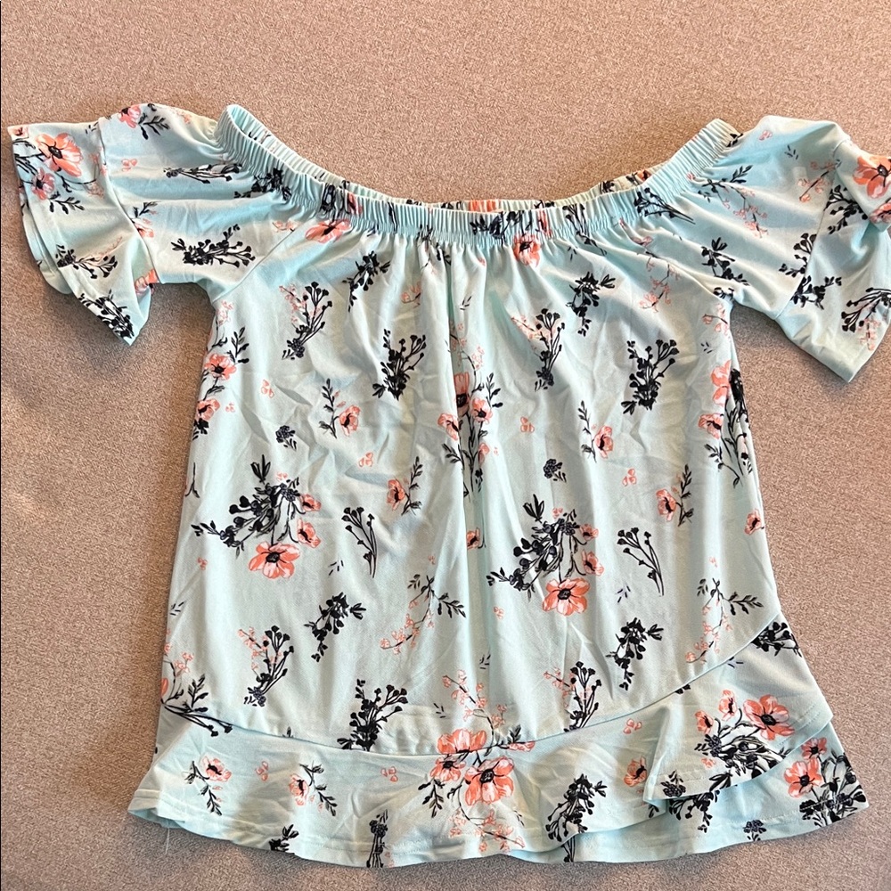 Chic Floral Off-Shoulder Blouse - Light Blue